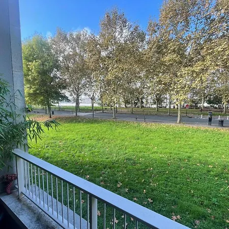 Spacieux Duplex, Vue Sur Le Fleuve Apartament *