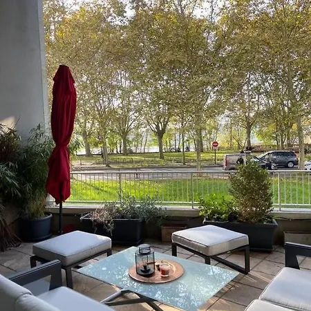Spacieux Duplex, Vue Sur Le Fleuve Apartamento