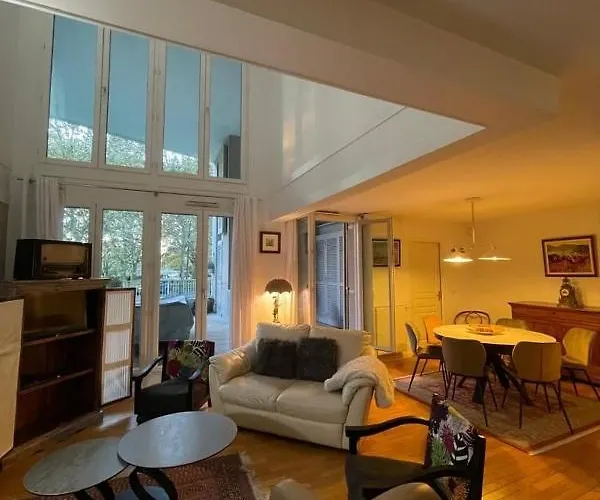 Spacieux Duplex, Vue Sur Le Fleuve شقة *