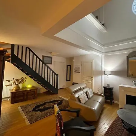 Διαμέρισμα Spacieux Duplex, Vue Sur Le Fleuve